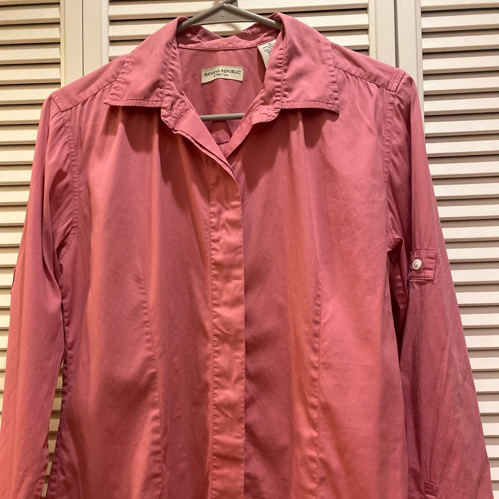 Banana Republic shirt size M